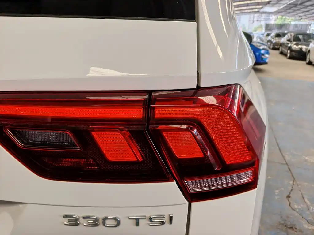 Volkswagen Tiguan L — миниатюра 8