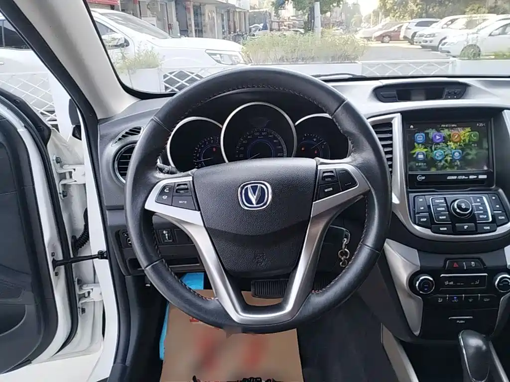 Changan Eado XT — миниатюра 7