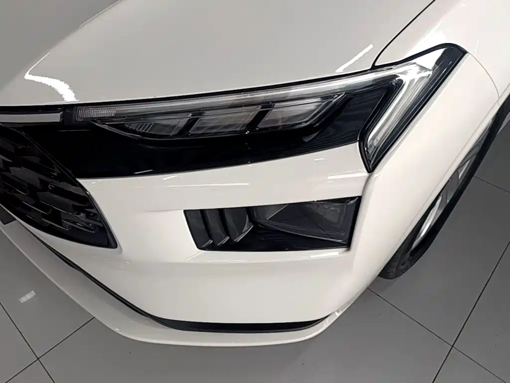 Ford Mondeo — миниатюра 24