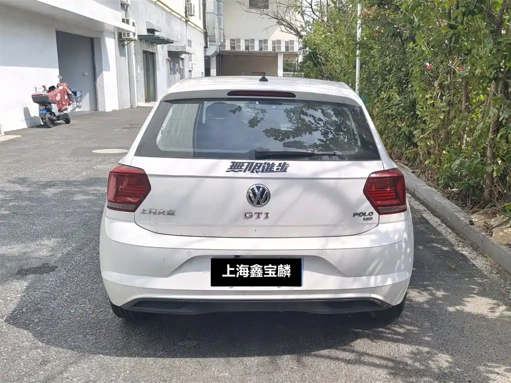Volkswagen Polo — миниатюра 4
