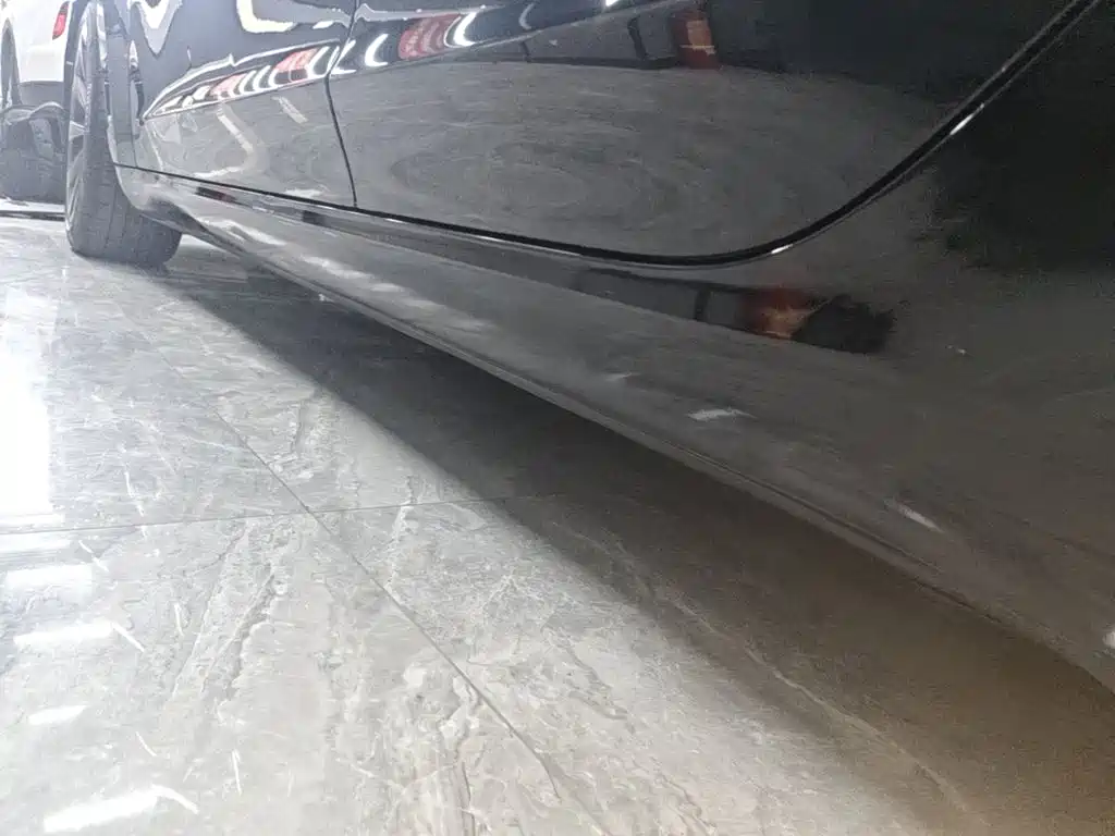 Tesla Model 3 — миниатюра 22
