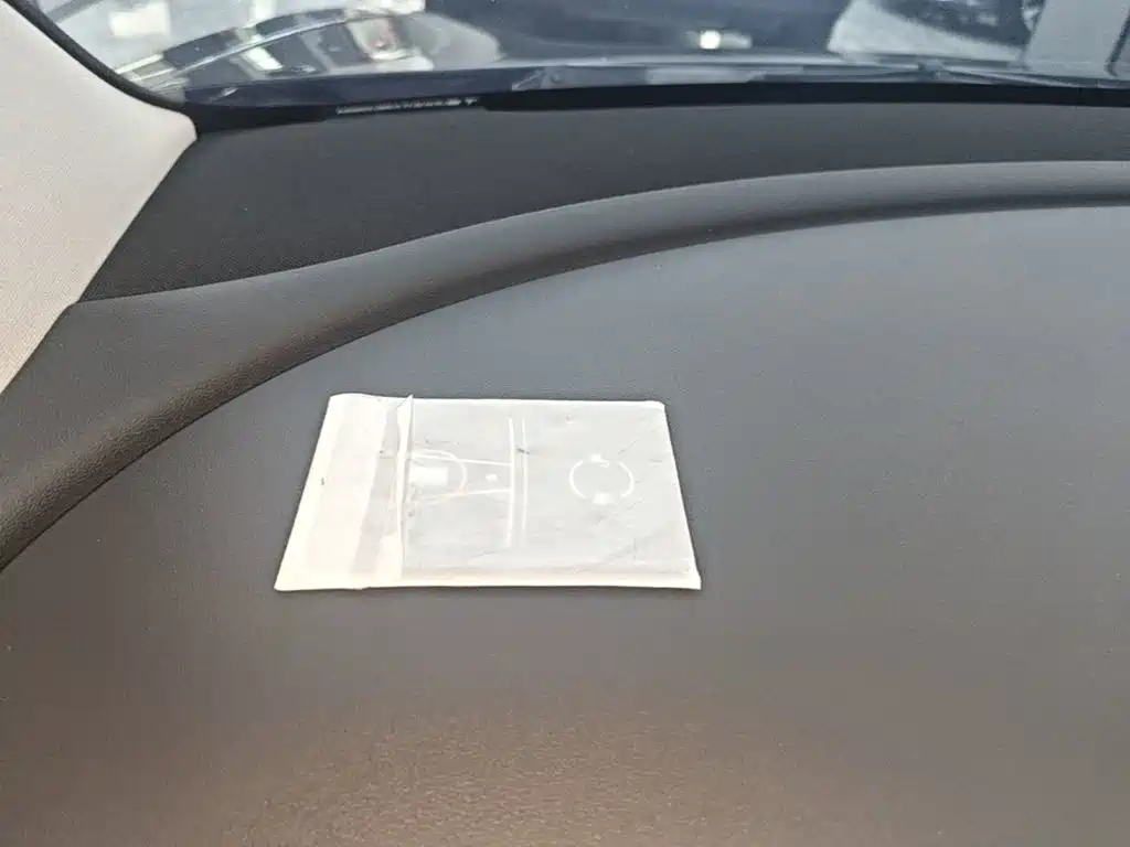 Tesla Model 3 — миниатюра 9