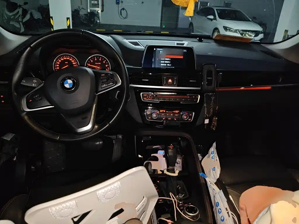BMW X1 — миниатюра 10