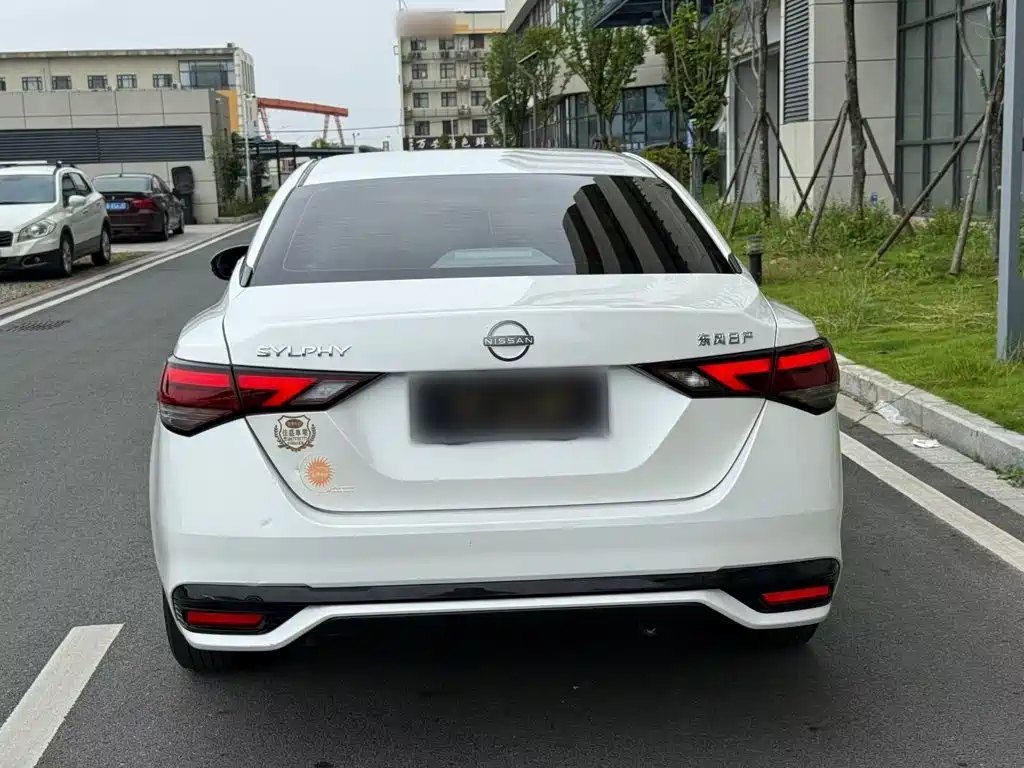 Nissan Sylphy — миниатюра 6
