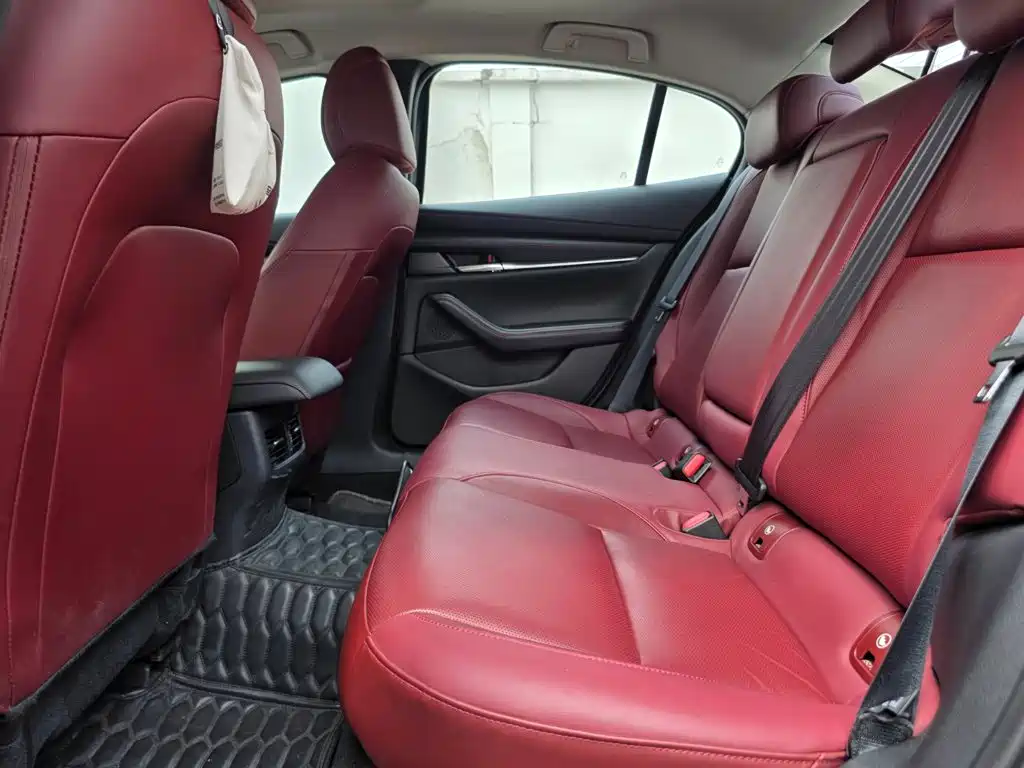 Mazda 3 Axela — миниатюра 9