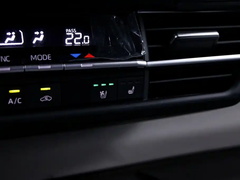 Toyota Sienna — миниатюра 11