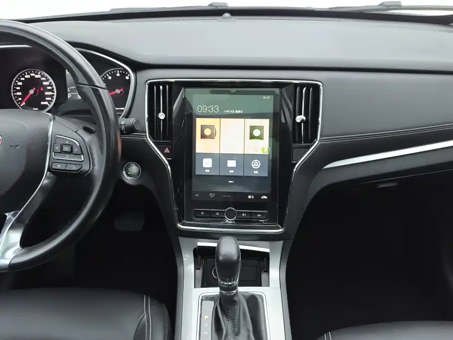 Roewe RX5 — миниатюра 13