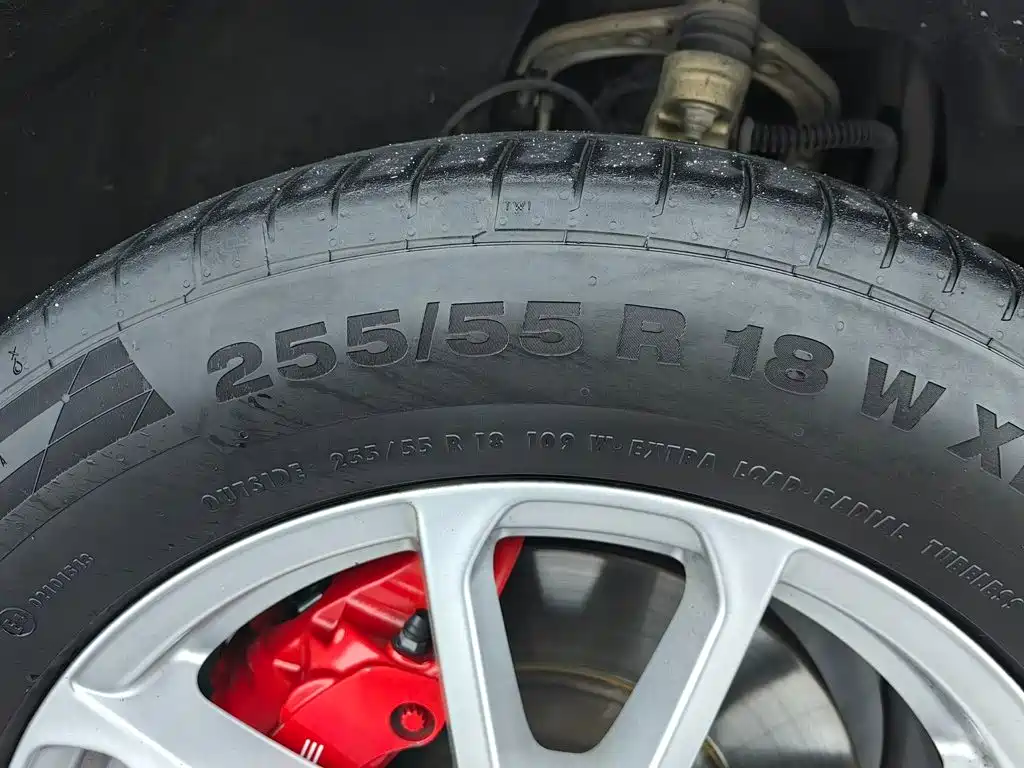 Porsche Cayenne — миниатюра 16
