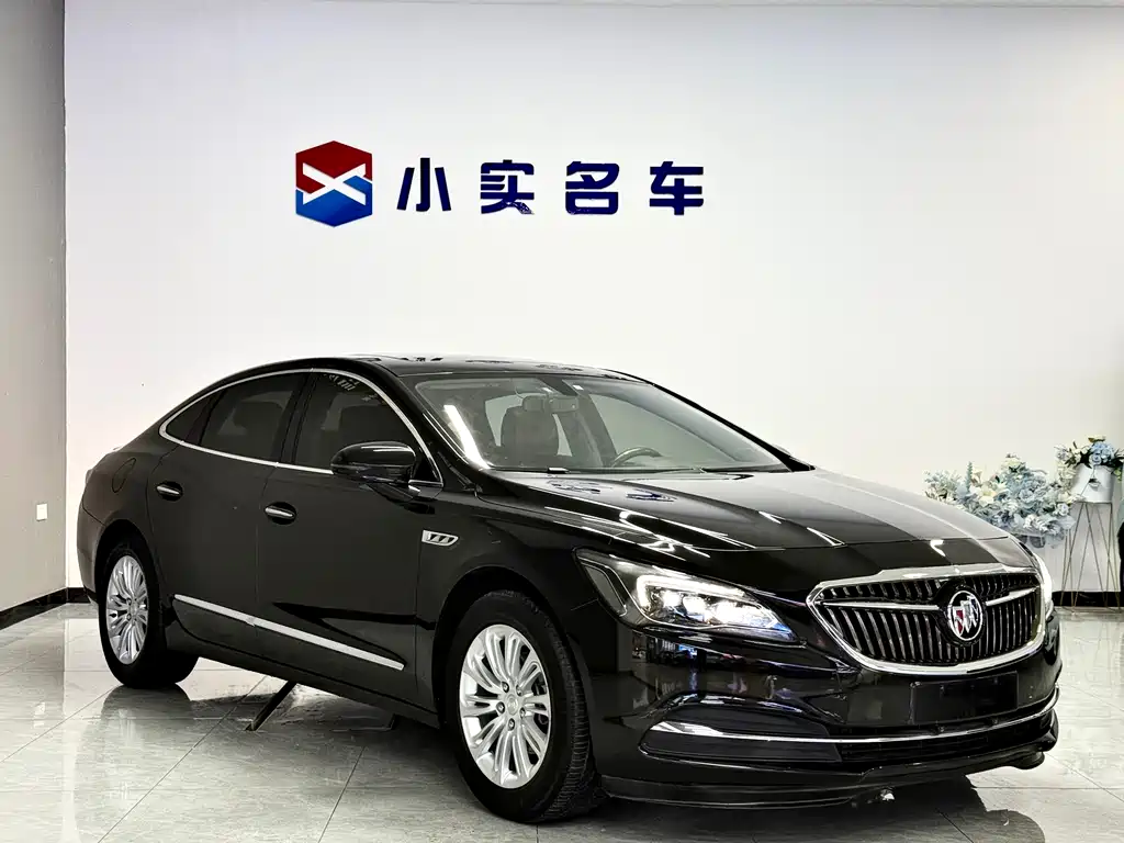 BUICK LACROSSE