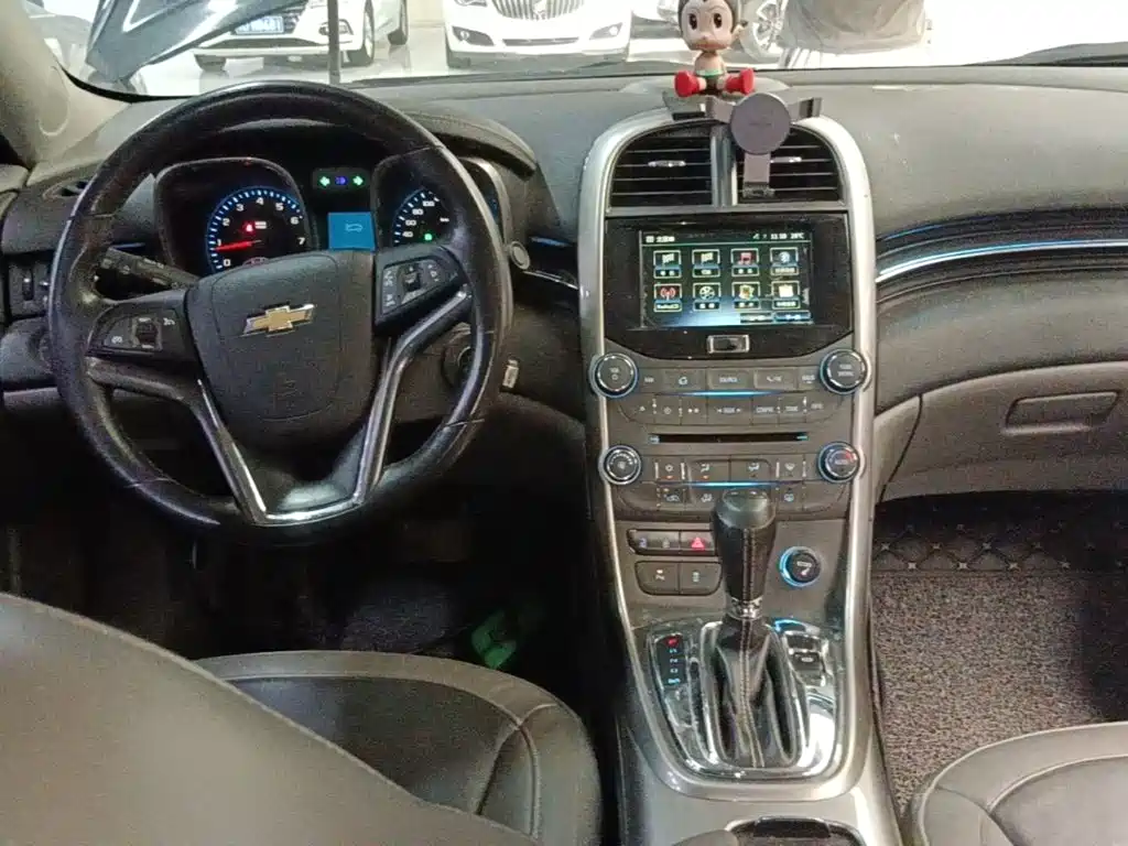 Chevrolet Malibu — миниатюра 10