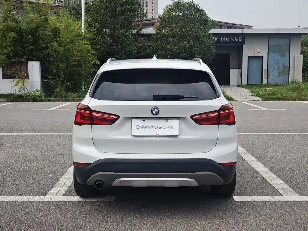BMW X1 — миниатюра 10