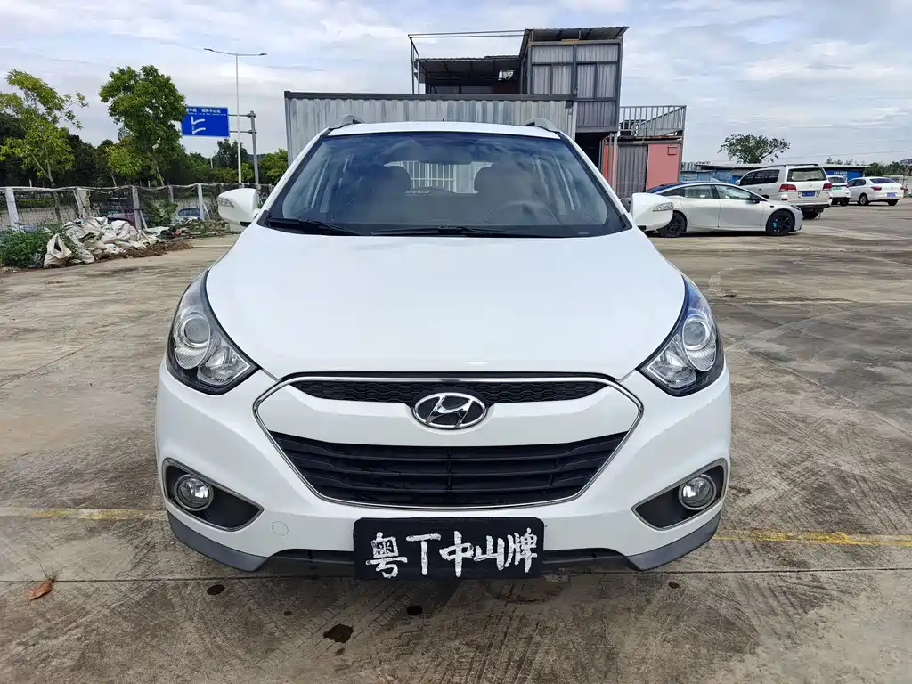 Hyundai ix35 — миниатюра 2