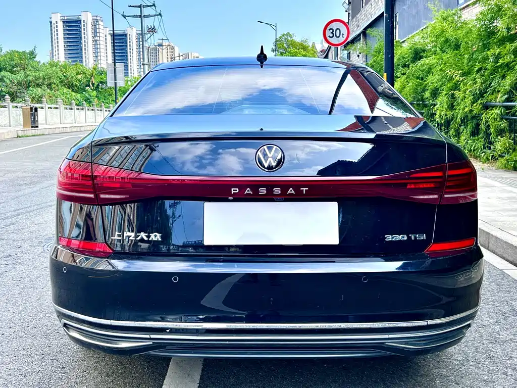 Volkswagen Passat — миниатюра 7