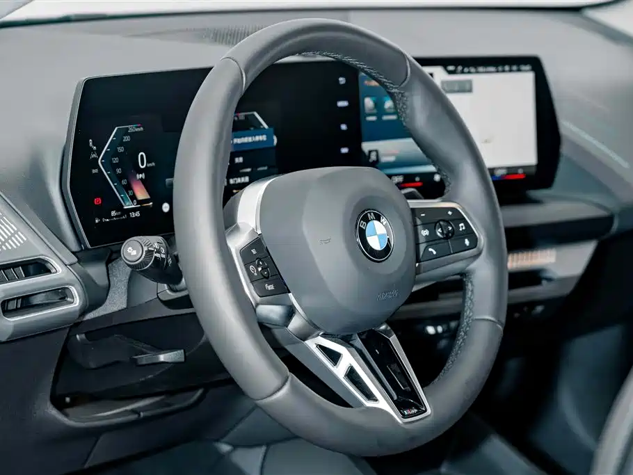BMW 2 Series — миниатюра 9
