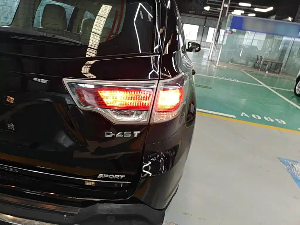 Toyota Highlander — миниатюра 8