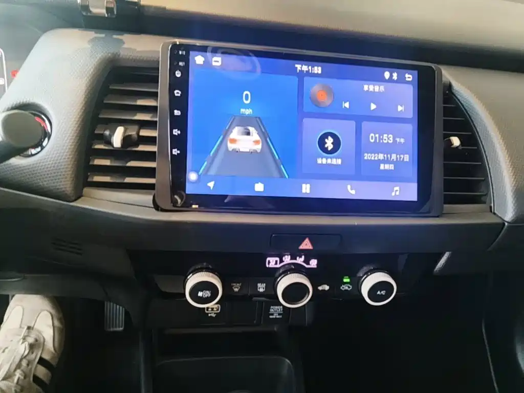 Honda Fit — миниатюра 13