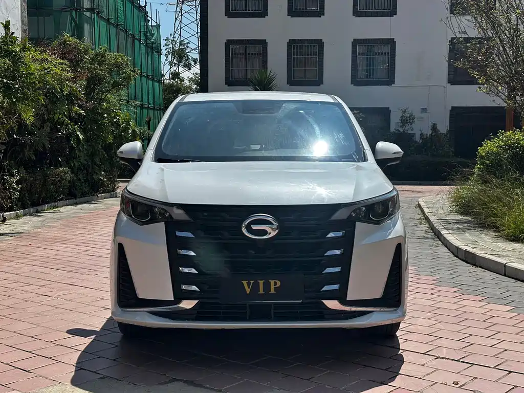 GAC Motor Trumpchi M6 — миниатюра 2