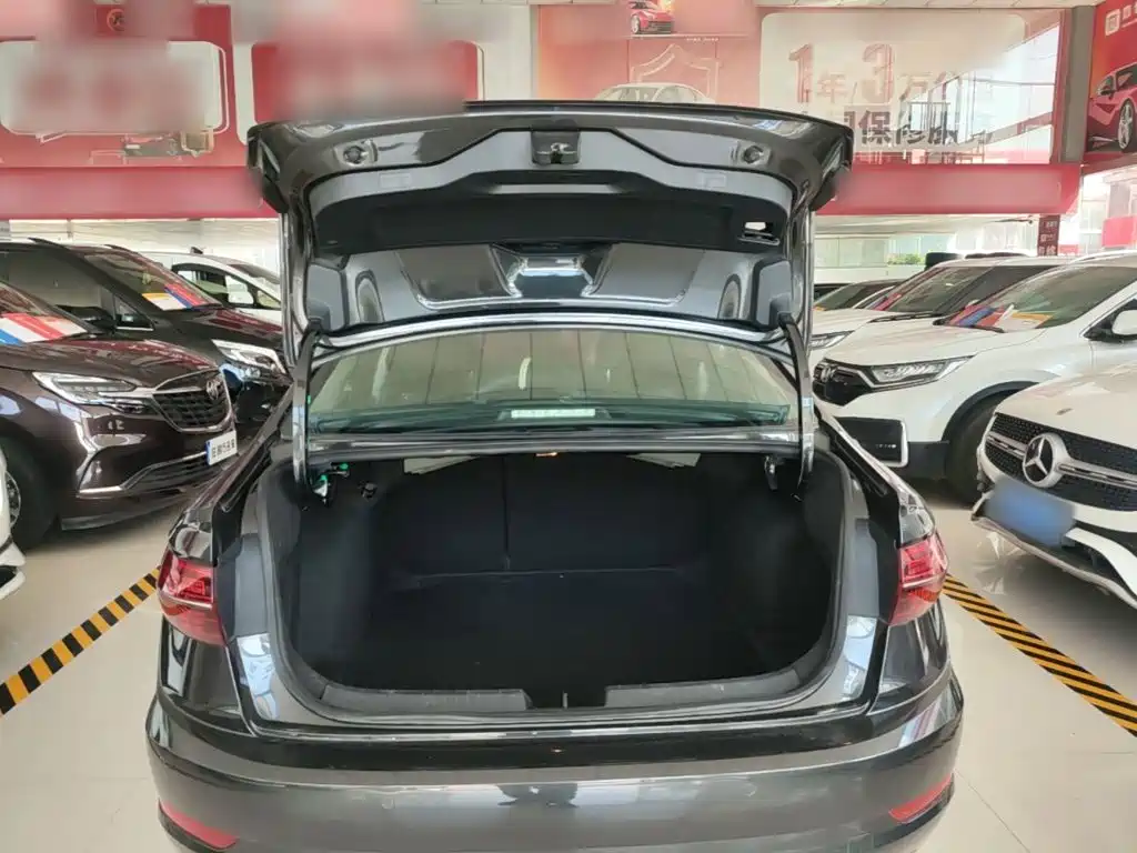 Volkswagen Sagitar — миниатюра 19
