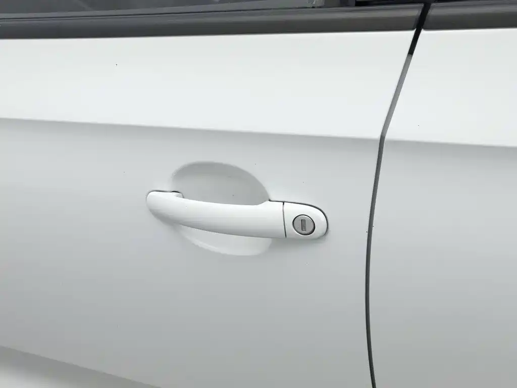 Volkswagen Santana — миниатюра 18