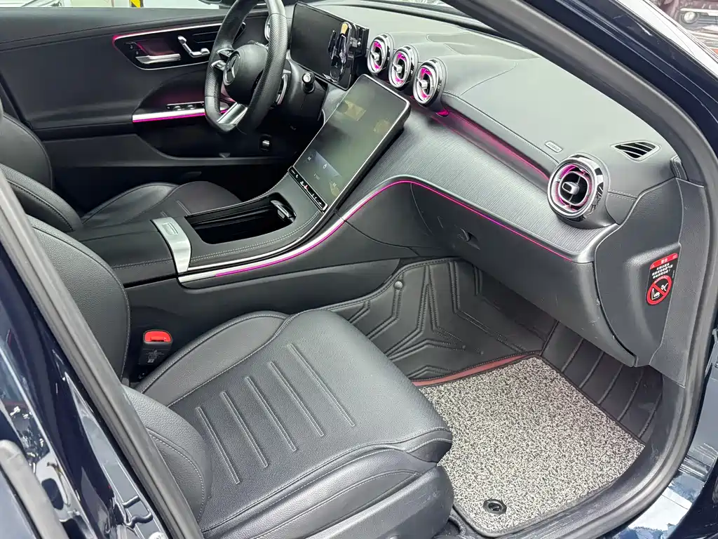 Mercedes-Benz C-Class — миниатюра 14