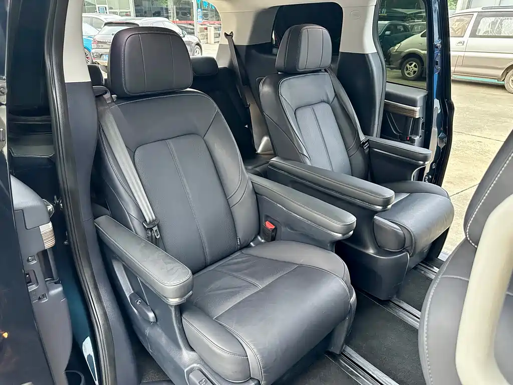 GAC Motor Trumpchi M8 — миниатюра 10
