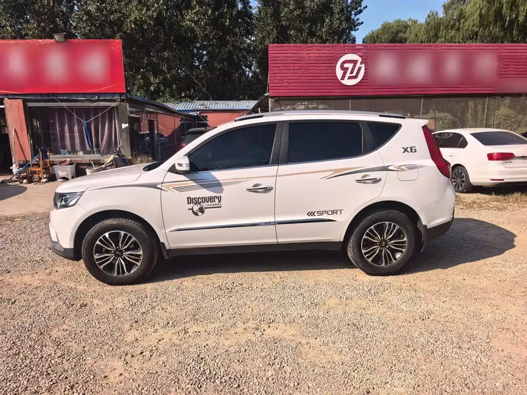 Geely Vision X6 — миниатюра 4