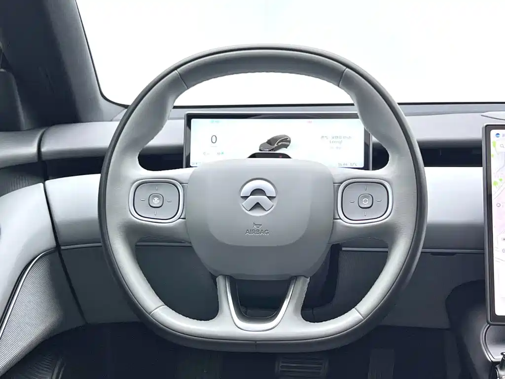 NIO ET5T — миниатюра 16