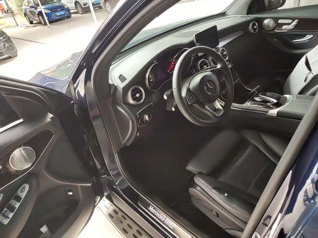 Mercedes-Benz GLC — миниатюра 16