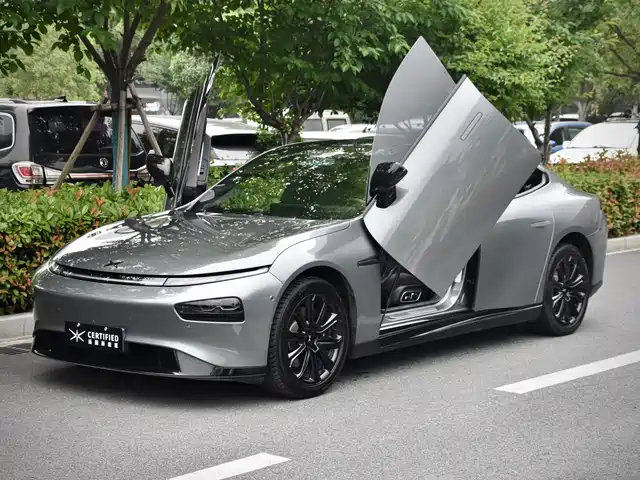 2022 Xpeng P7