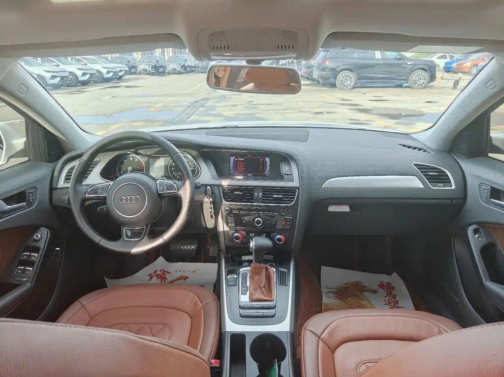 Audi A4L 2015 35 TFSI AT