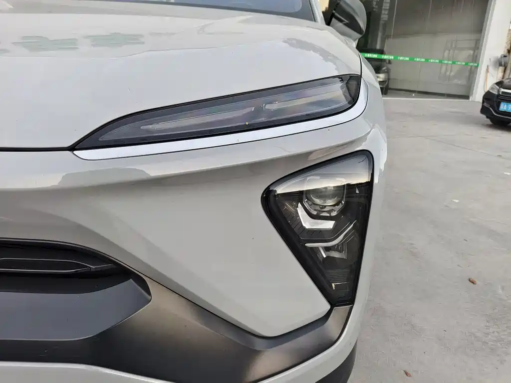 NIO EC6 — миниатюра 4