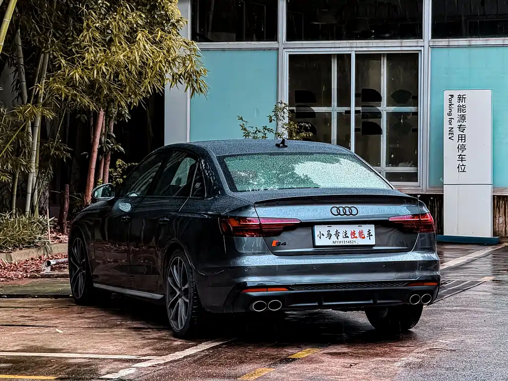 Audi S4 — миниатюра 16