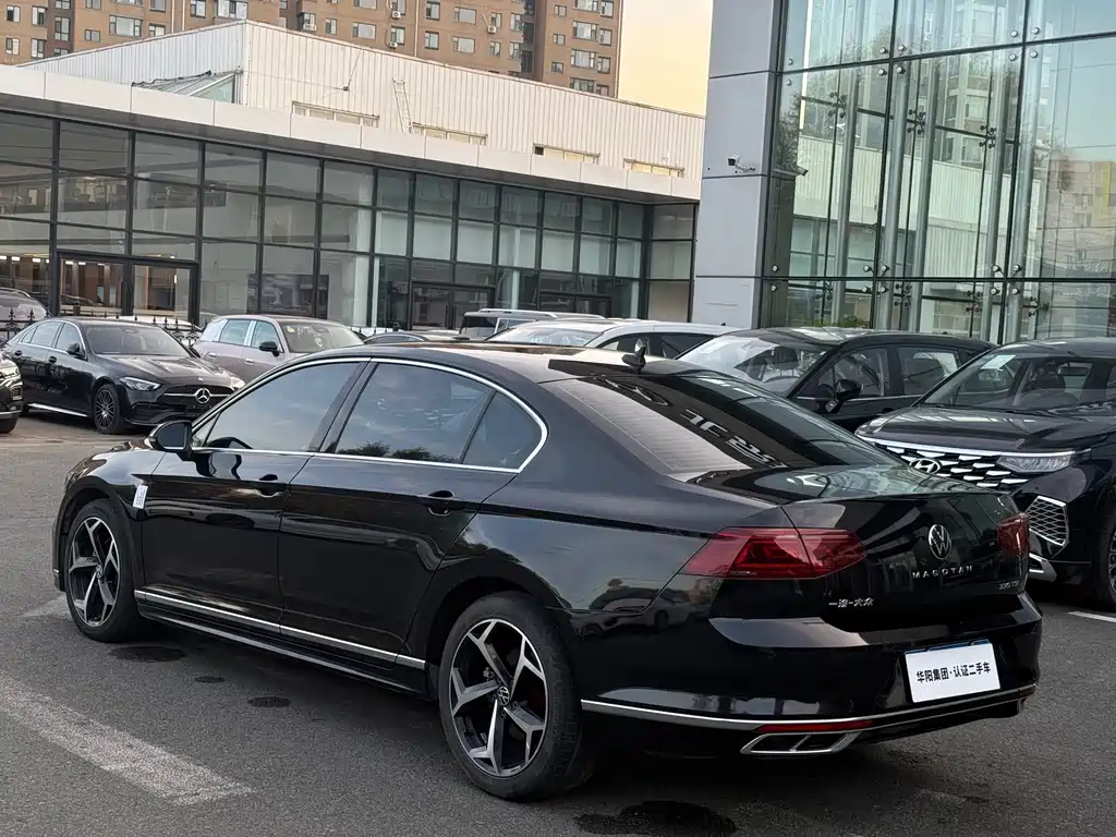 Volkswagen Magotan — миниатюра 6