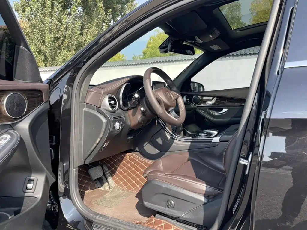 Mercedes-Benz GLC — миниатюра 19
