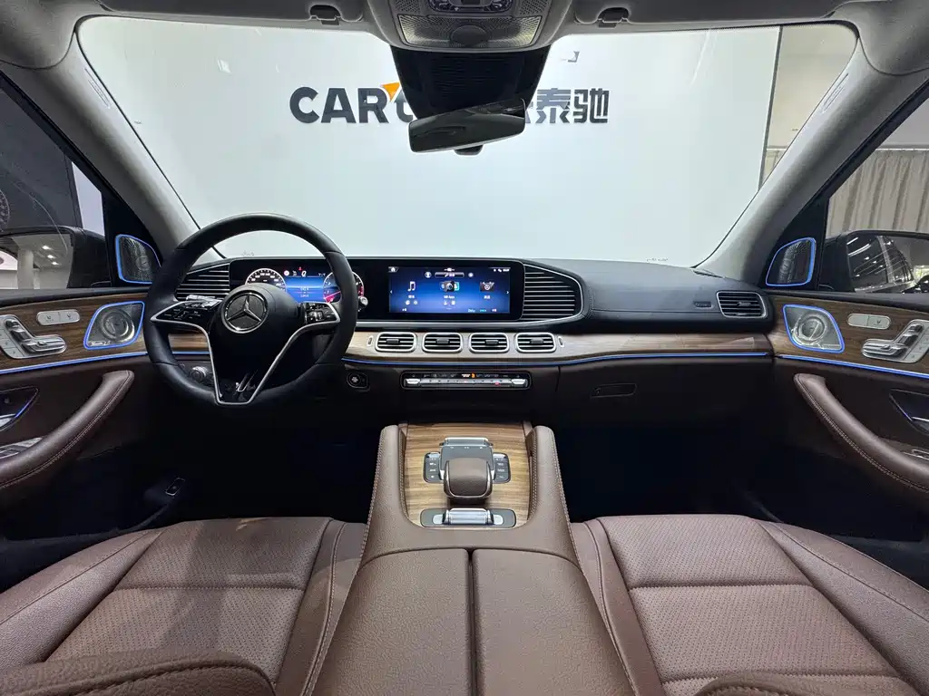 Mercedes-Benz GLS — миниатюра 18