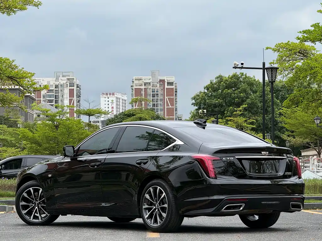 Cadillac CT5 — миниатюра 4