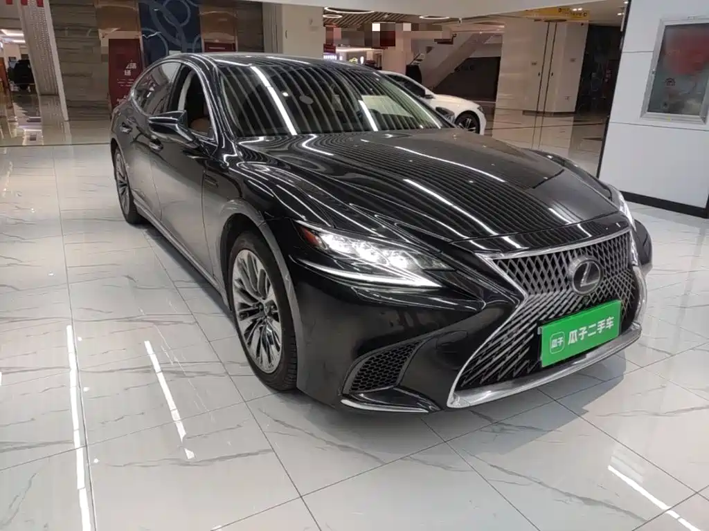 Lexus LS — миниатюра 4