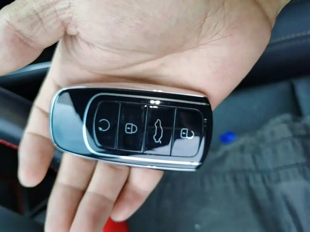 Chery Tiggo 8 — миниатюра 9