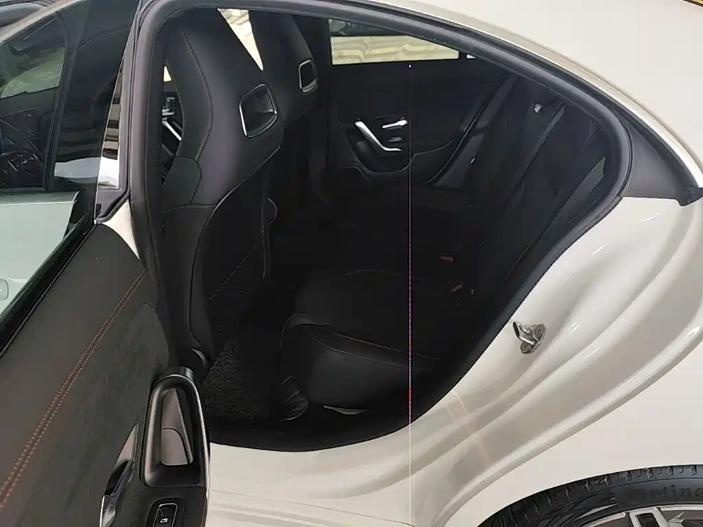 Mercedes-Benz CLA (Import) — миниатюра 17