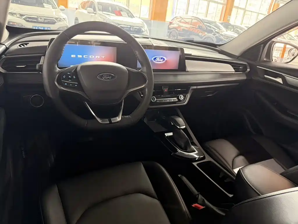 Ford Escort — миниатюра 17