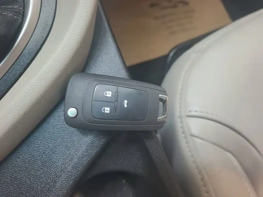 Buick Excelle — миниатюра 9