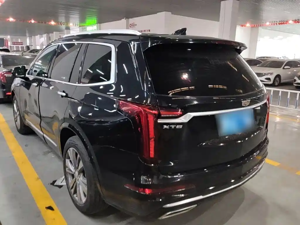 Cadillac XT6 — миниатюра 5