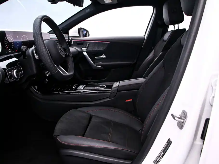 Mercedes-Benz A-Class — миниатюра 15