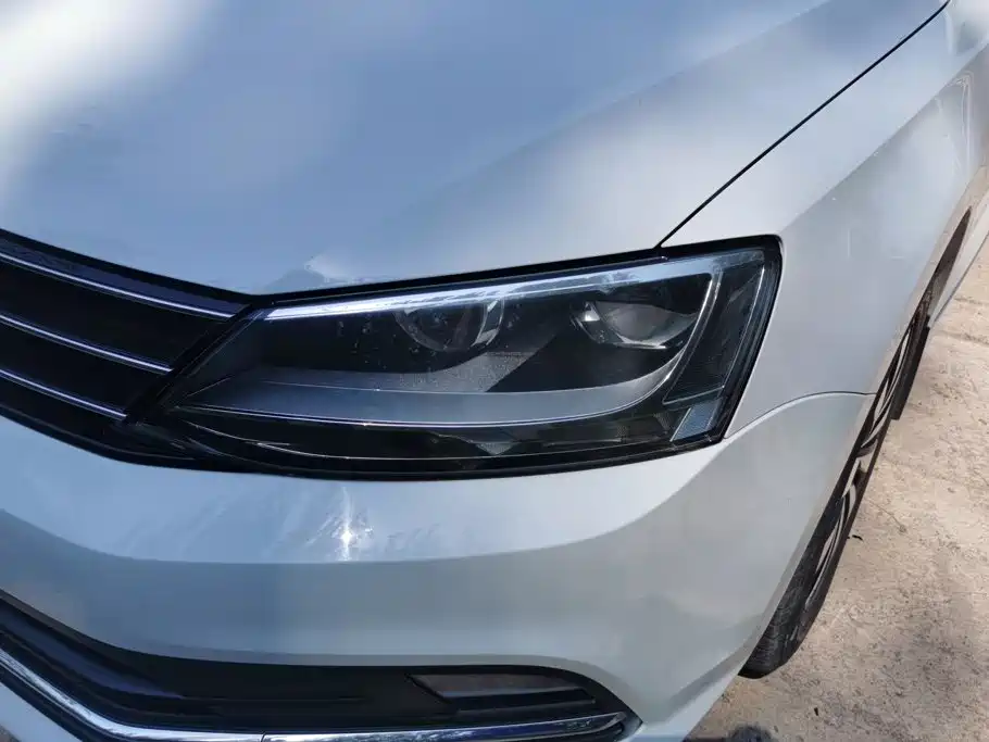 Volkswagen Sagitar — миниатюра 5