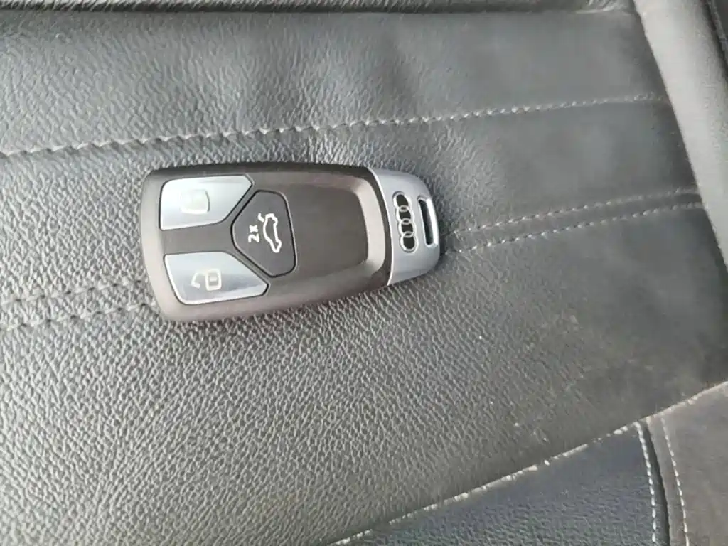 Audi Q5L — миниатюра 9