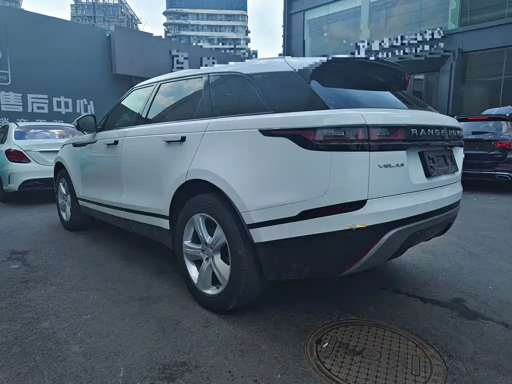 Land Rover Velar — миниатюра 8