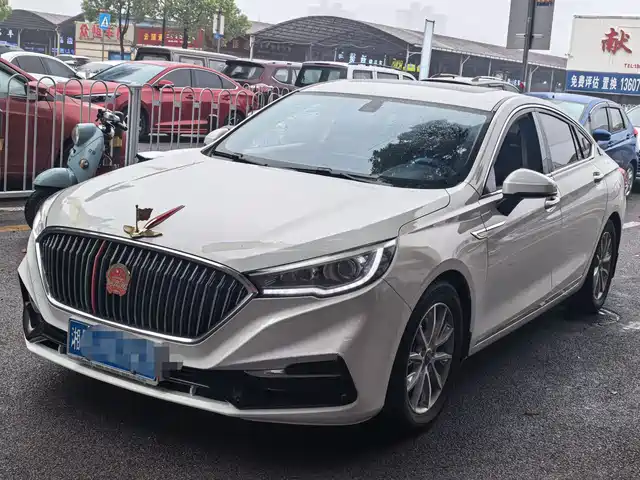 RED FLAG HONGQI H5 2019