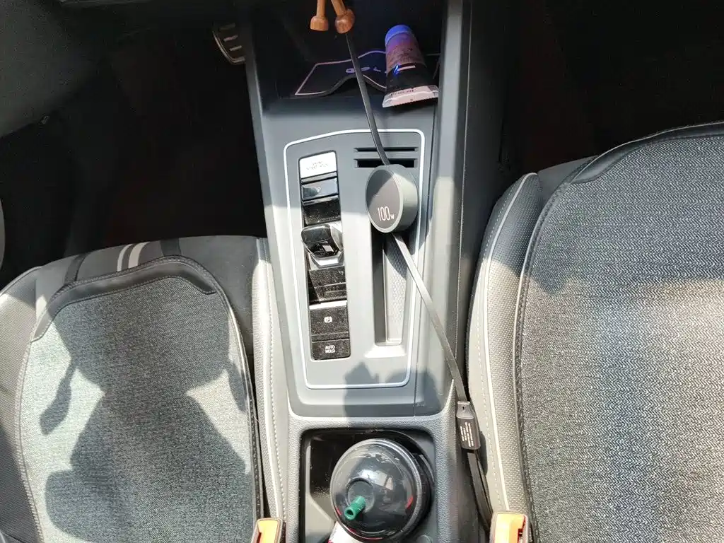 Volkswagen Golf — миниатюра 10