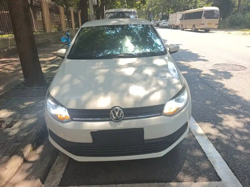 Volkswagen Polo — миниатюра 3