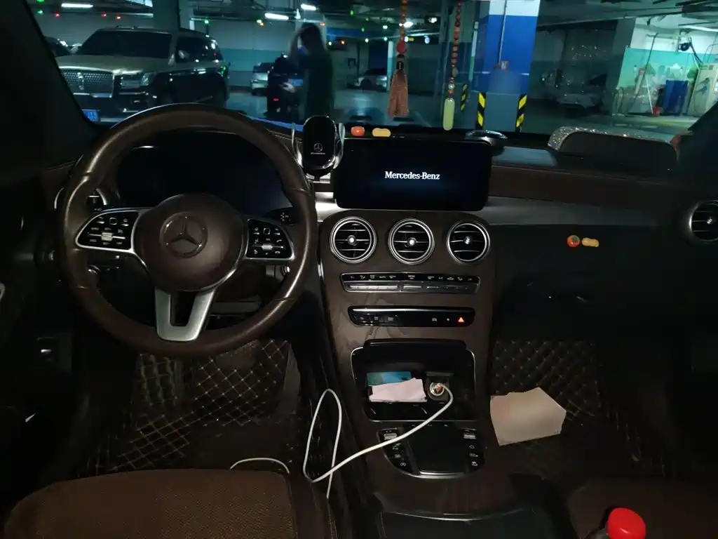 Mercedes-Benz GLC — миниатюра 10